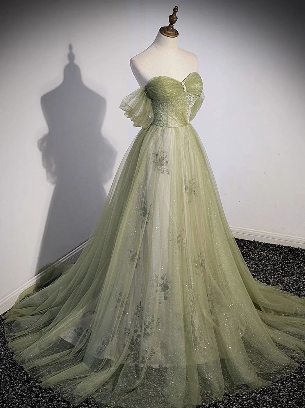 A Line Green Tulle Long Prom Dress with Beading