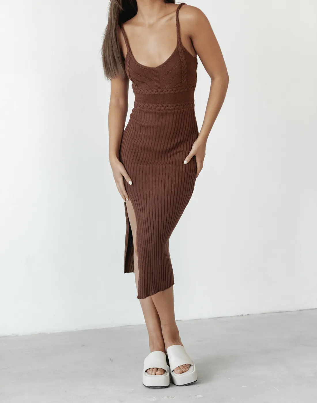 Cameron Knit Midi Dress (Brown)