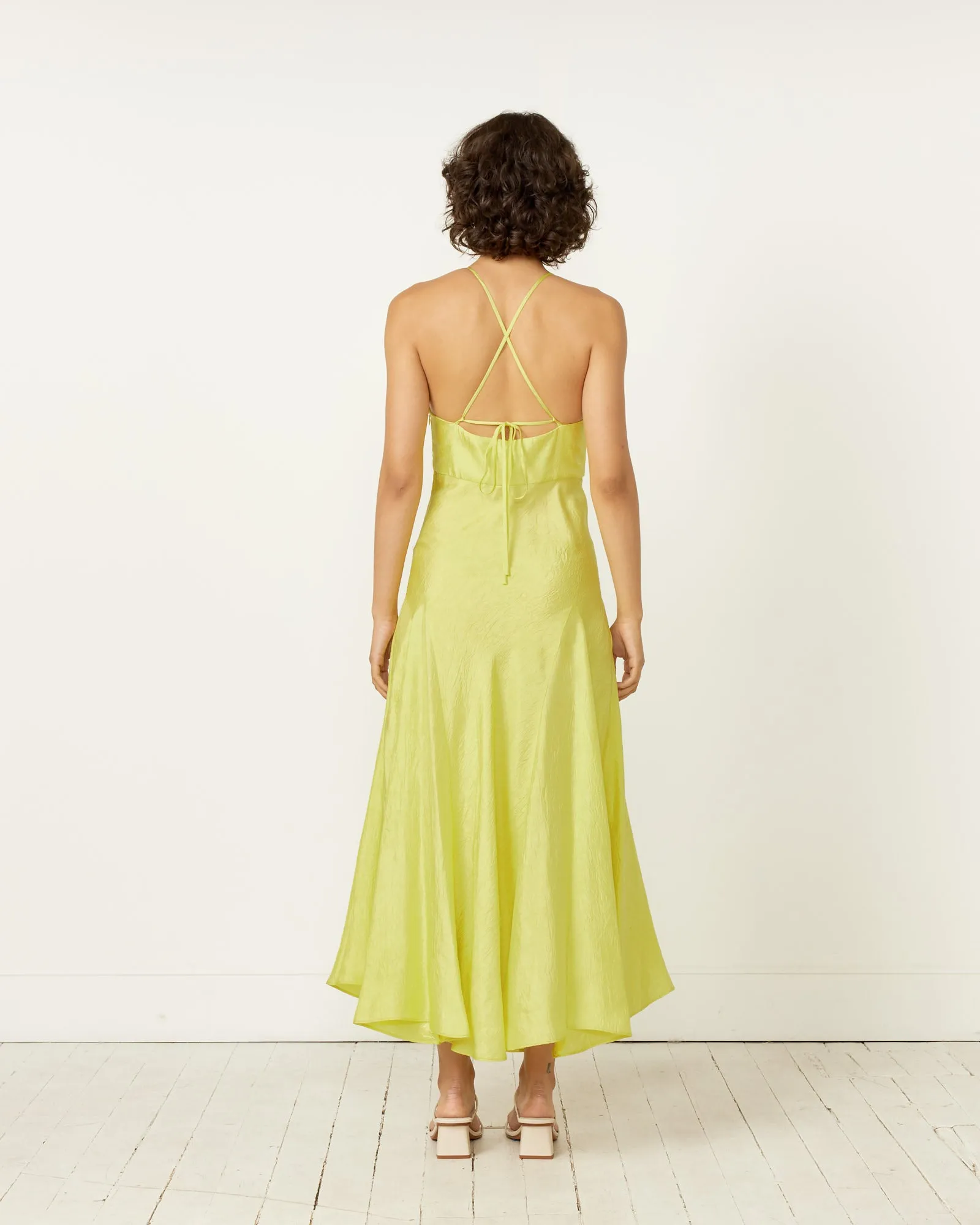 Here’s an optimized title for your e-commerce product:

Acid Green Crinkled Satin Maxi Dress - Stylish Floor-Length Evening Gown