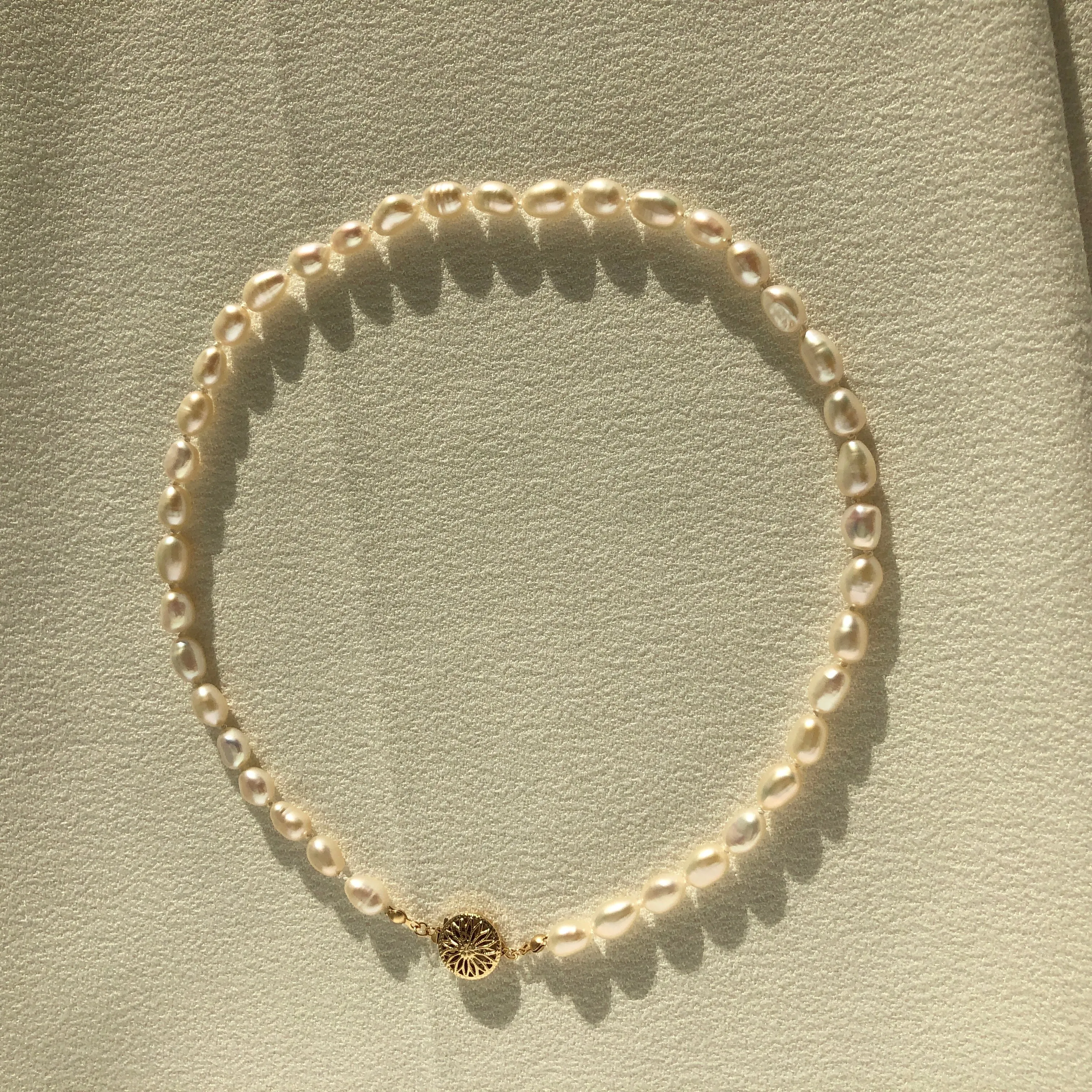 Pearl Necklace with Filigree Clasp