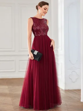 Robe de soirée en tulle sans manches à sequins et dos à lacets